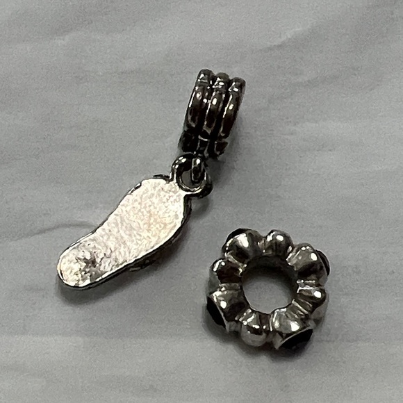 Two Charms - Picture 4 of 6